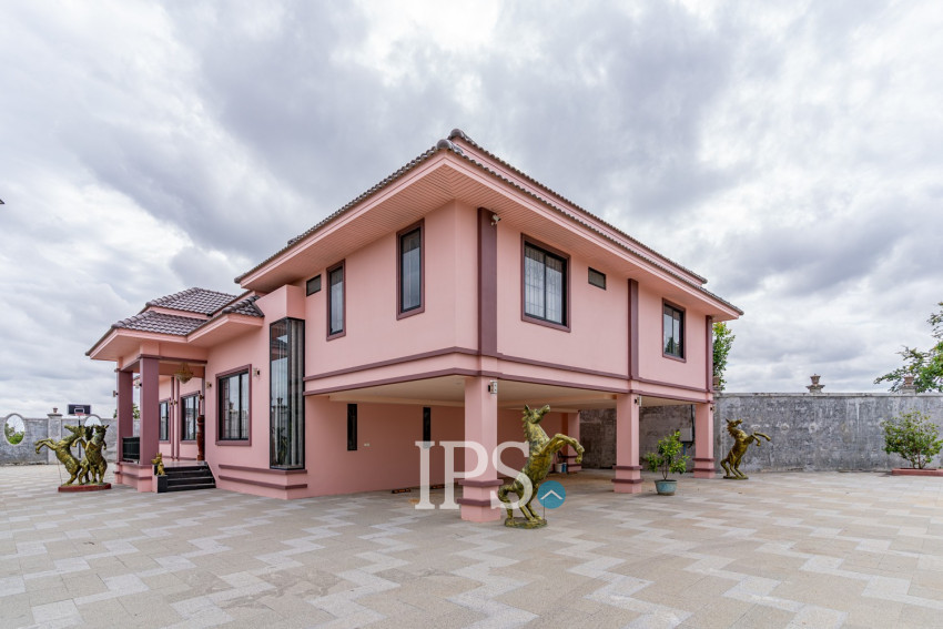 5 Bedroom Villa For Rent - Prey Sor, Phnom Penh