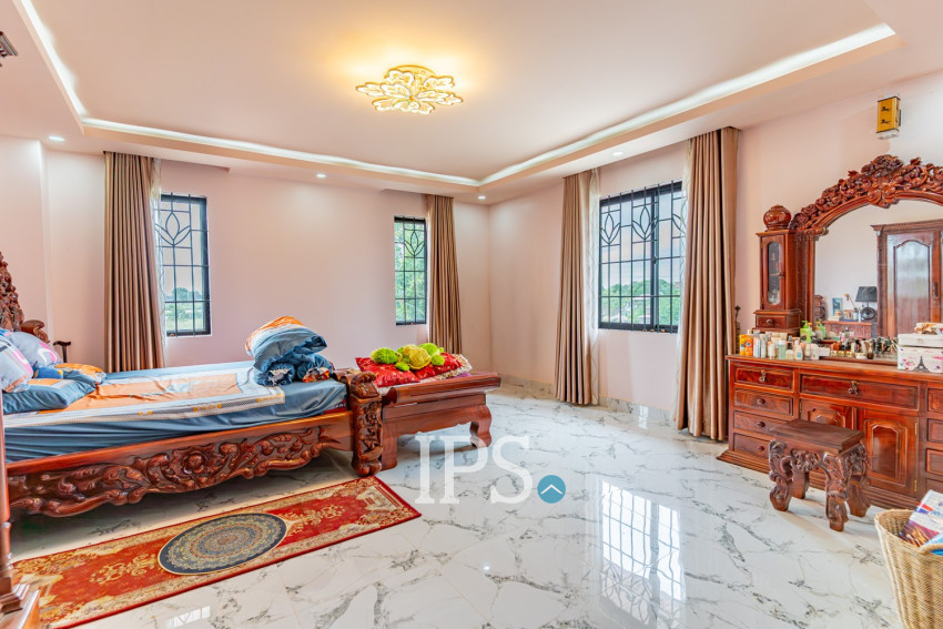 5 Bedroom Villa For Rent - Prey Sor, Phnom Penh