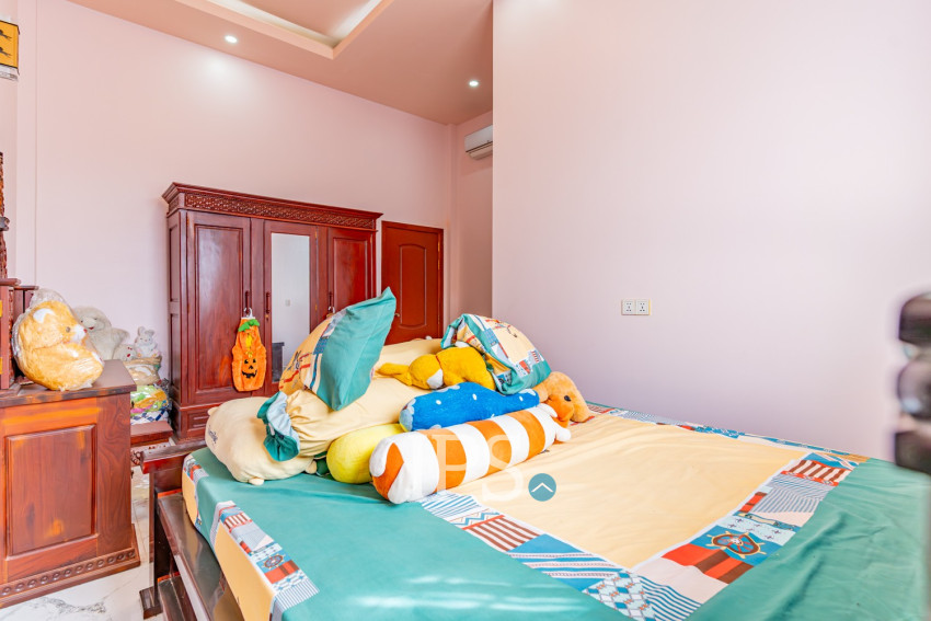 5 Bedroom Villa For Rent - Prey Sor, Phnom Penh