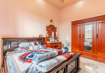 5 Bedroom Villa For Rent - Prey Sor, Phnom Penh thumbnail