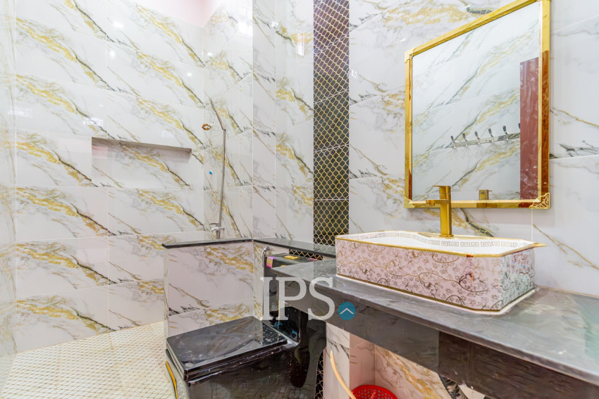 5 Bedroom Villa For Rent - Prey Sor, Phnom Penh