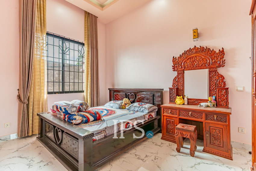 5 Bedroom Villa For Rent - Prey Sor, Phnom Penh