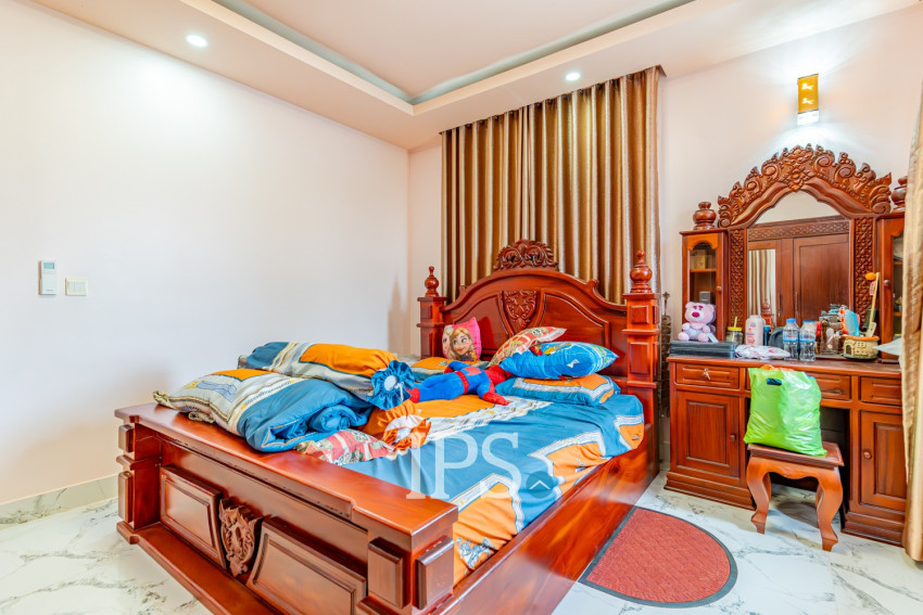 5 Bedroom Villa For Rent - Prey Sor, Phnom Penh