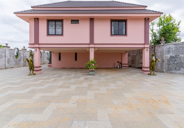 5 Bedroom Villa For Rent - Prey Sor, Phnom Penh thumbnail