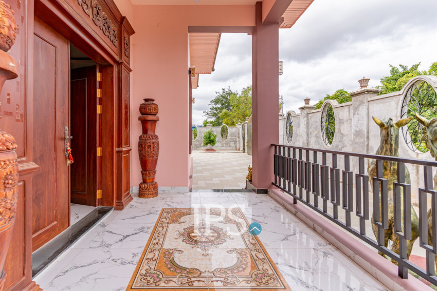 5 Bedroom Villa For Rent - Prey Sor, Phnom Penh