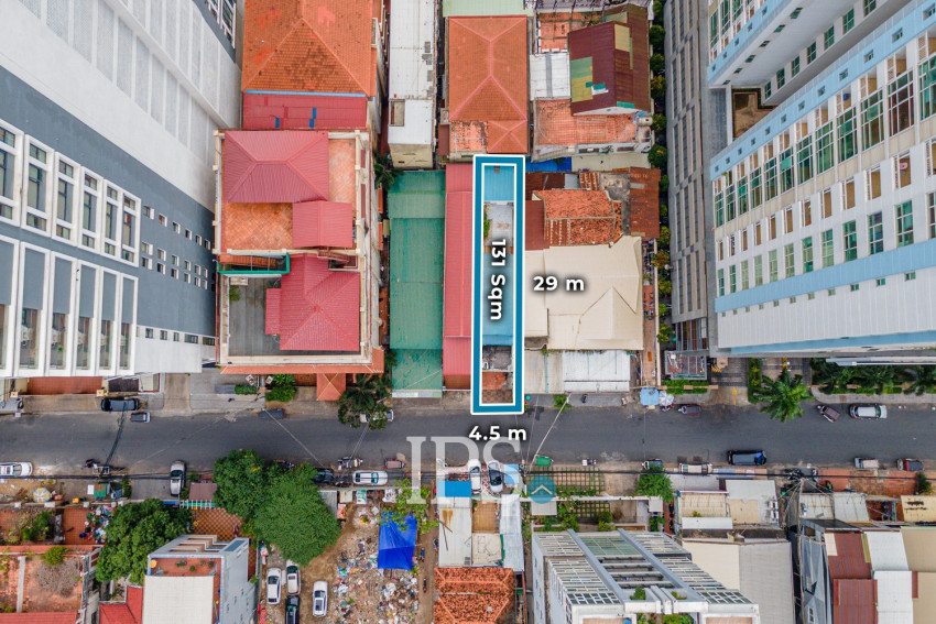 6 Bedroom Shophouse For Sale - BKK1, Phnom Penh