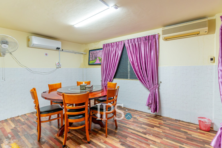 6 Bedroom Shophouse For Rent - BKK1, Phnom Penh