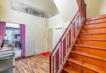 6 Bedroom Shophouse For Rent - BKK1, Phnom Penh thumbnail