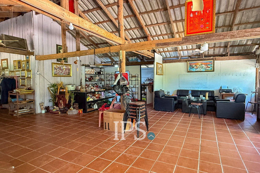 11 Bungalows Resort with Restaurant For Rent - Koh Touch Village, Koh Rong Island
