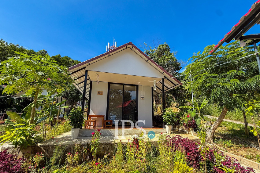 11 Bungalows Resort with Restaurant For Rent - Koh Touch Village, Koh Rong Island