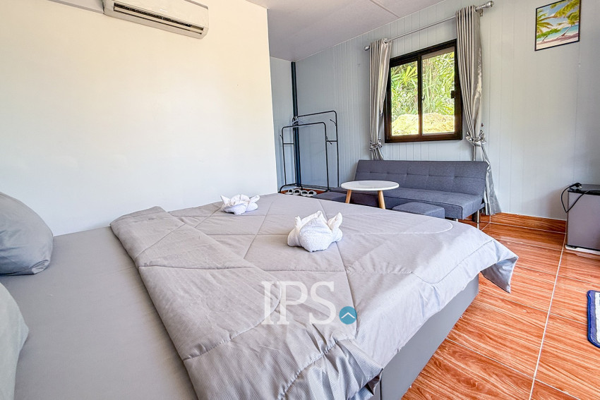 11 Bungalows Resort with Restaurant For Rent - Koh Touch Village, Koh Rong Island