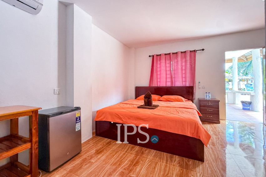 Beachfront Resort with Restaurant For Rent - Coconut Beach, Koh Rong Island