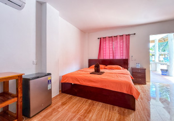 Beachfront Resort with Restaurant For Rent - Coconut Beach, Koh Rong Island thumbnail