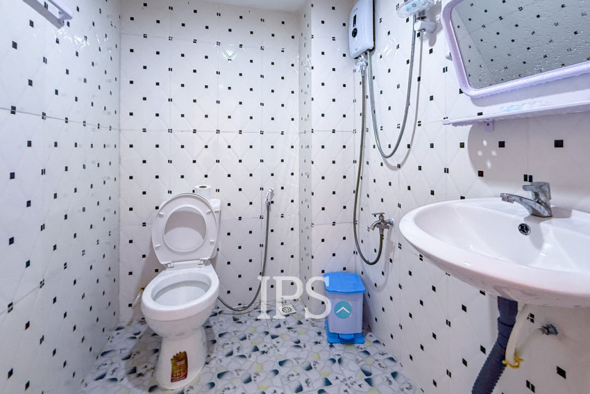 Beachfront Resort with Restaurant For Rent - Coconut Beach, Koh Rong Island