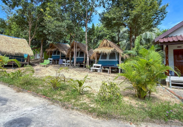 Beachfront Resort with Restaurant For Rent - Coconut Beach, Koh Rong Island thumbnail
