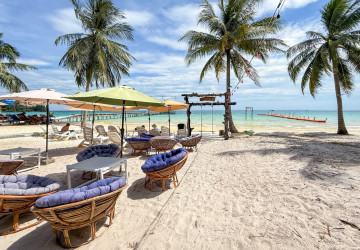 Beachfront Resort with Restaurant For Rent - Coconut Beach, Koh Rong Island thumbnail