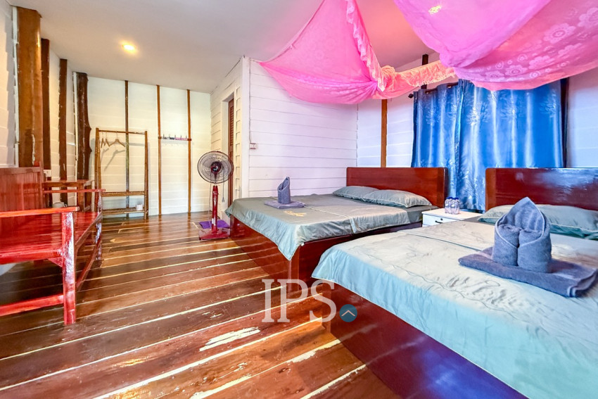 Beachfront Resort with Restaurant For Rent - Coconut Beach, Koh Rong Island