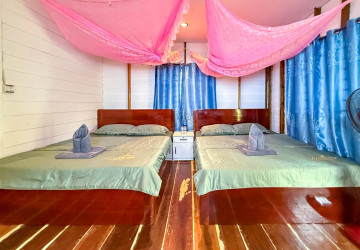 Beachfront Resort with Restaurant For Rent - Coconut Beach, Koh Rong Island thumbnail