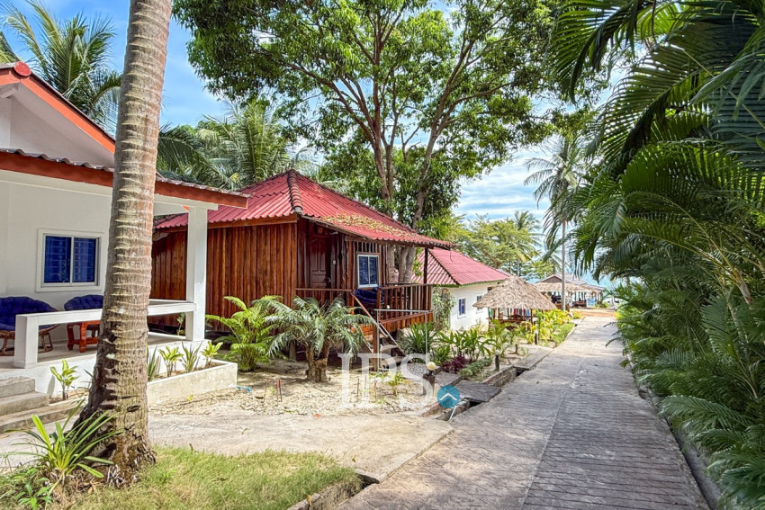 Beachfront Resort with Restaurant For Rent - Coconut Beach, Koh Rong Island