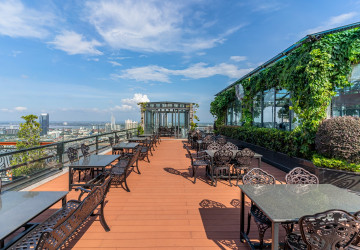 1 Bedroom Serviced Apartment For Rent - Srah Chork, Phnom Penh thumbnail