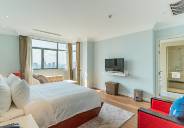 3 Bedroom Serviced Penthouse For Rent - Srah Chork, Phnom Penh thumbnail