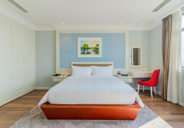 3 Bedroom Serviced Penthouse For Rent - Srah Chork, Phnom Penh thumbnail