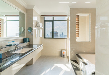 3 Bedroom Serviced Penthouse For Rent - Srah Chork, Phnom Penh thumbnail