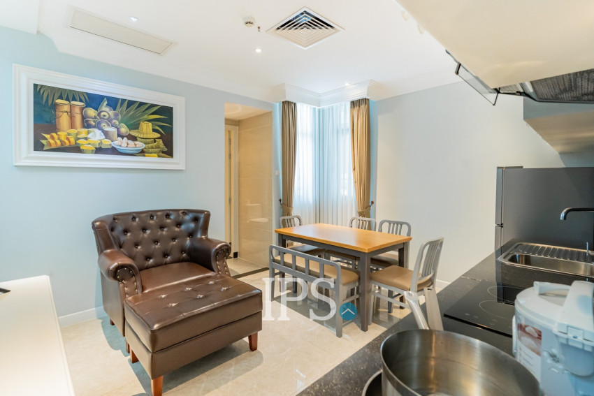 3 Bedroom Serviced Penthouse For Rent - Srah Chork, Phnom Penh