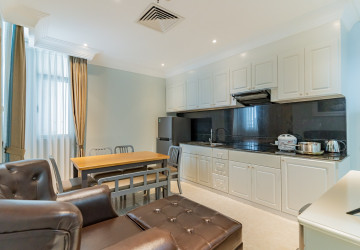 3 Bedroom Serviced Penthouse For Rent - Srah Chork, Phnom Penh thumbnail