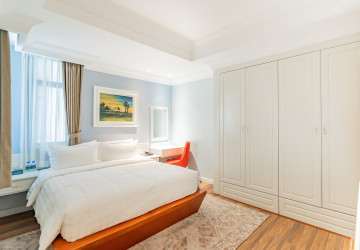 3 Bedroom Serviced Penthouse For Rent - Srah Chork, Phnom Penh thumbnail