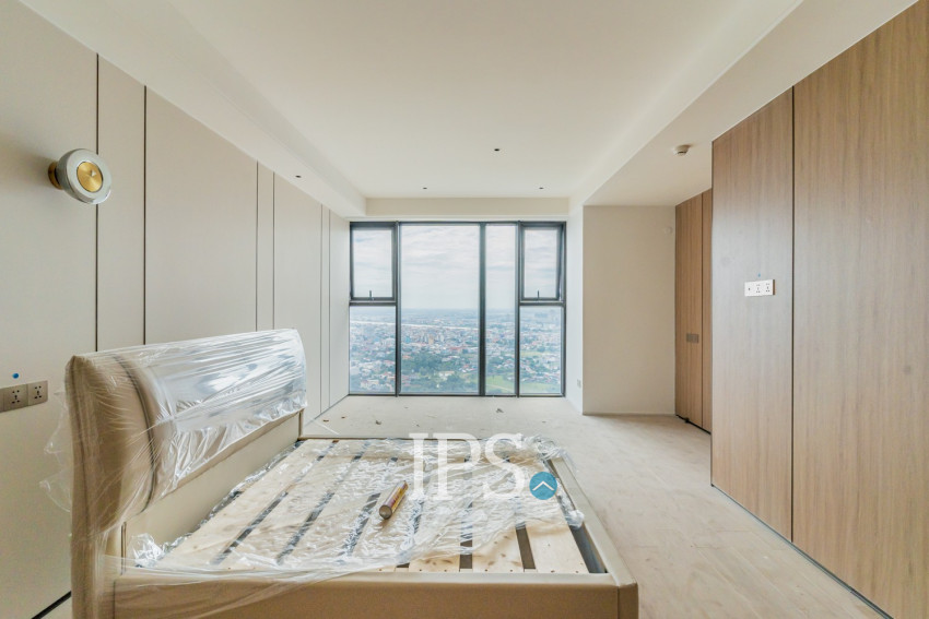 36th Floor Duplex 4 Bedroom Condo For Sale - Vue Aston, Nirouth, Phnom Penh