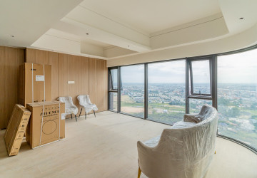 36th Floor Duplex 4 Bedroom Condo For Sale - Vue Aston, Nirouth, Phnom Penh thumbnail