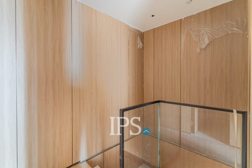 36th Floor Duplex 4 Bedroom Condo For Sale - Vue Aston, Nirouth, Phnom Penh