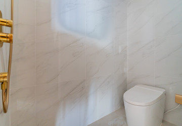 36th Floor Duplex 4 Bedroom Condo For Sale - Vue Aston, Nirouth, Phnom Penh thumbnail