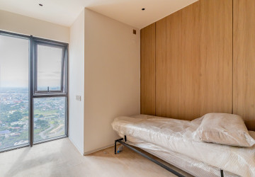 36th Floor Duplex 4 Bedroom Condo For Sale - Vue Aston, Nirouth, Phnom Penh thumbnail