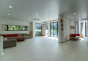 3 Bedroom Villa For Rent - Pagoda Beach, Koh Rong, Sihanoukville thumbnail