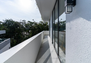 3 Bedroom Villa For Rent - Pagoda Beach, Koh Rong, Sihanoukville thumbnail