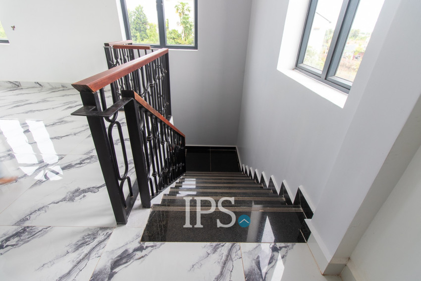 4 Bedroom Villa For Rent - Chreav, Siem Reap