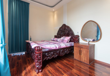 4 Bedroom Villa For Rent - Chreav, Siem Reap thumbnail