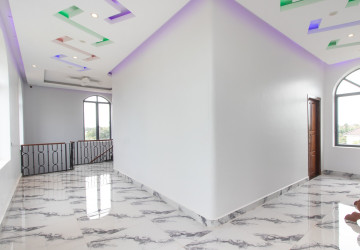 4 Bedroom Villa For Rent - Chreav, Siem Reap thumbnail