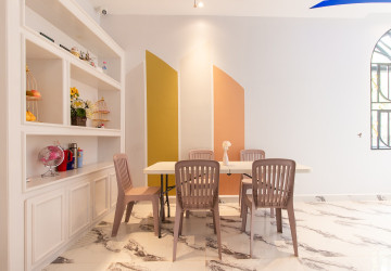 4 Bedroom Villa For Rent - Chreav, Siem Reap thumbnail