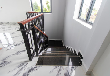 4 Bedroom Villa For Rent - Chreav, Siem Reap thumbnail