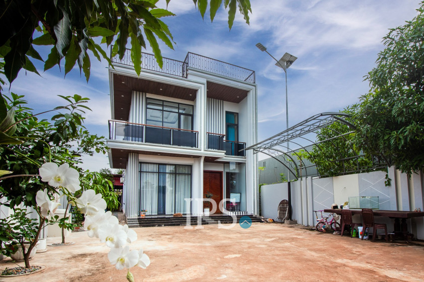 4 Bedroom Villa For Rent - Chreav, Siem Reap