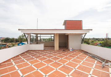 4 Bedroom Villa For Rent - Chreav, Siem Reap thumbnail