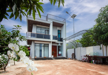 4 Bedroom Villa For Rent - Chreav, Siem Reap thumbnail