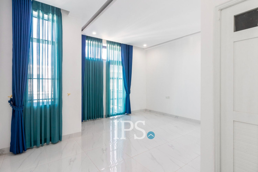 3 Bedroom Flat For Sale - Sala Kamreuk, Siem Reap