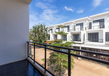 3 Bedroom Flat For Sale - Sala Kamreuk, Siem Reap thumbnail