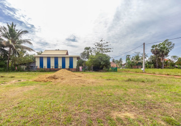 887 Sqm Land For Sale - Kandaek, Prasat Bakong, Siem Reap thumbnail