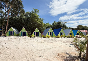 2000 Sqm Property with 10 Bungalows For Rent - Long Set, Koh Rong Island thumbnail
