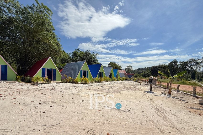2000 Sqm Property with 10 Bungalows For Rent - Long Set, Koh Rong Island